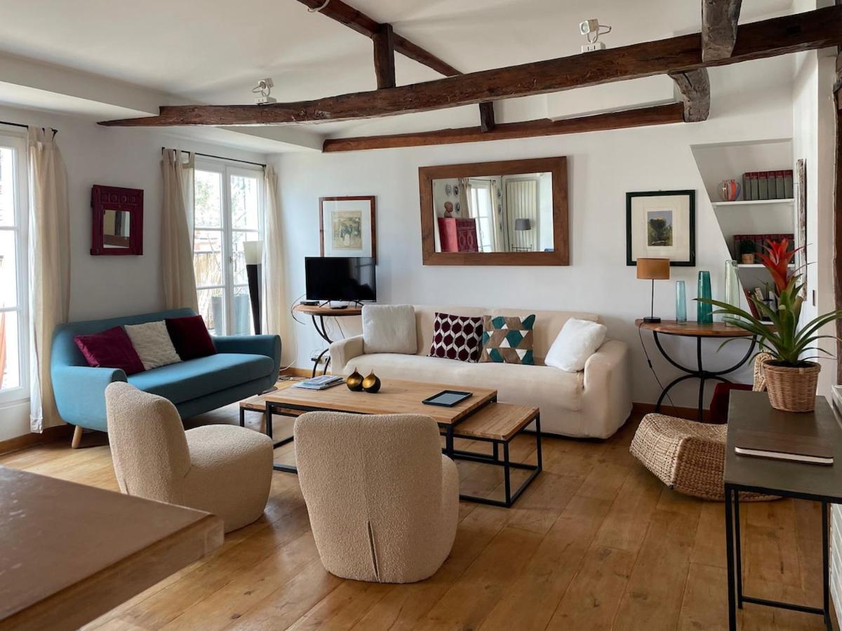 Odeon 1 Bedroom, Ac, Lift, Terrace, Garage Appartement